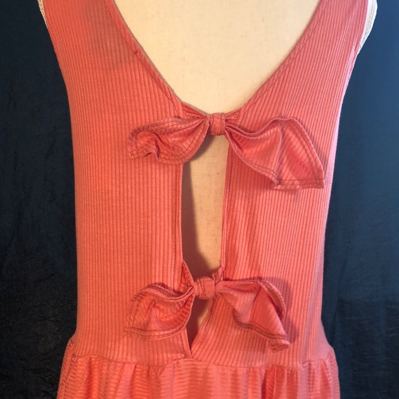 Hold. Sexy Anthro Tie Back Top - Picture 2 of 8